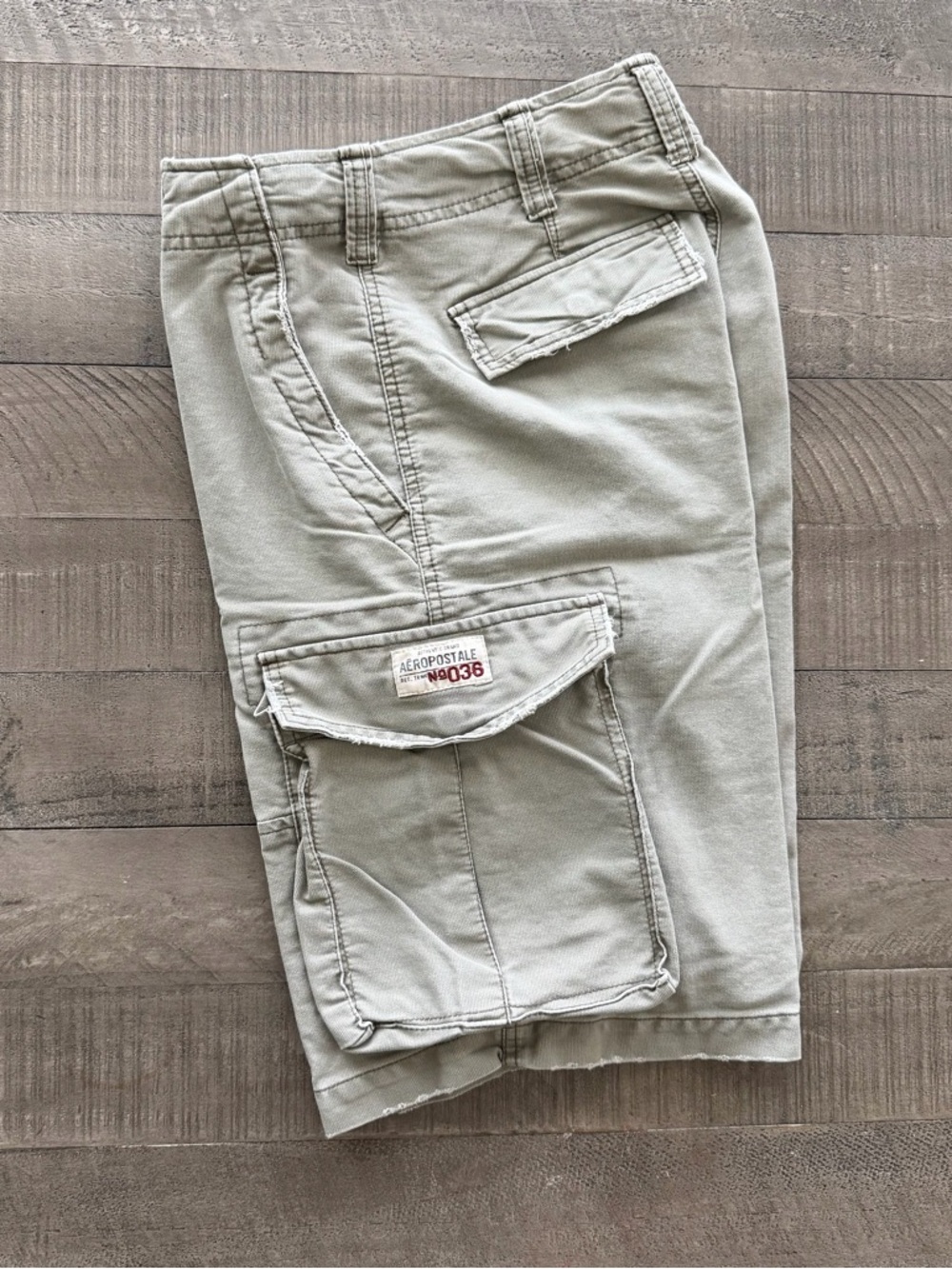 Men's Aeropostale Gray Cargo Shorts
